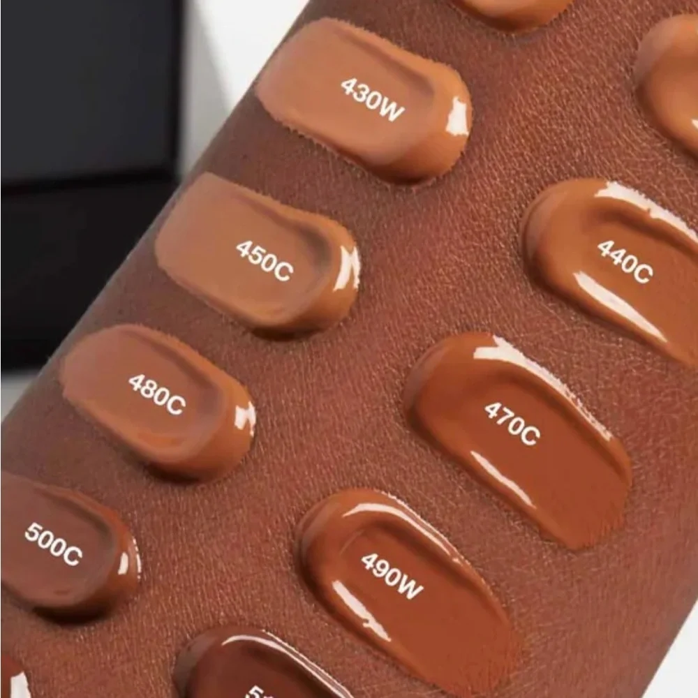 NIB ~  Anastasia Beverly Hills Luminous Foundation 430W
